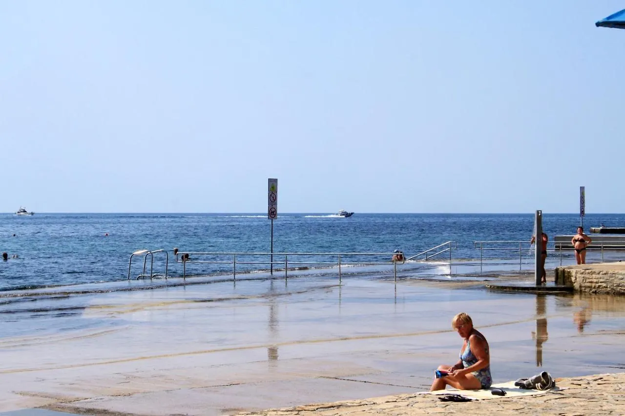 Apartments By The Sea Umag - 7189